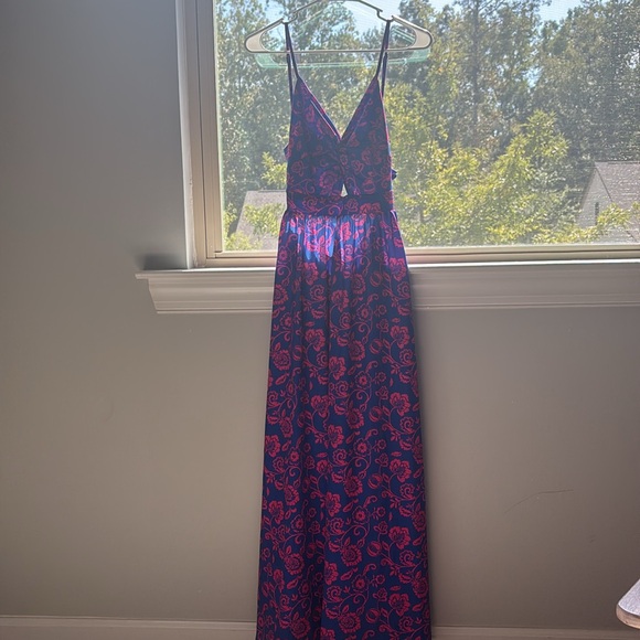 CUPSHE Women's Maxi Dress Sleeveless Cutout Long Dress Summer Formal Dress - Picture 2 of 6